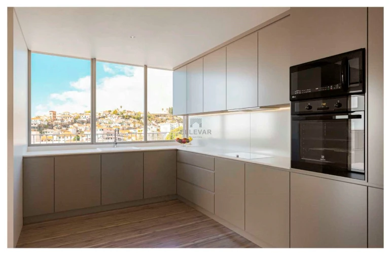 Apartamento T4 para Venda em Funchal (Santa Luzia) Foto 4