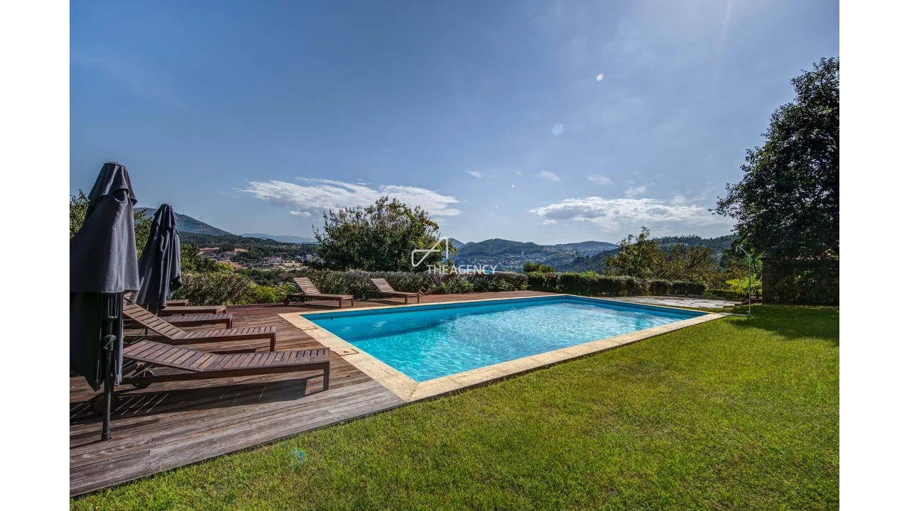 Quinta T9 para Venda em Melres e Medas Foto 18