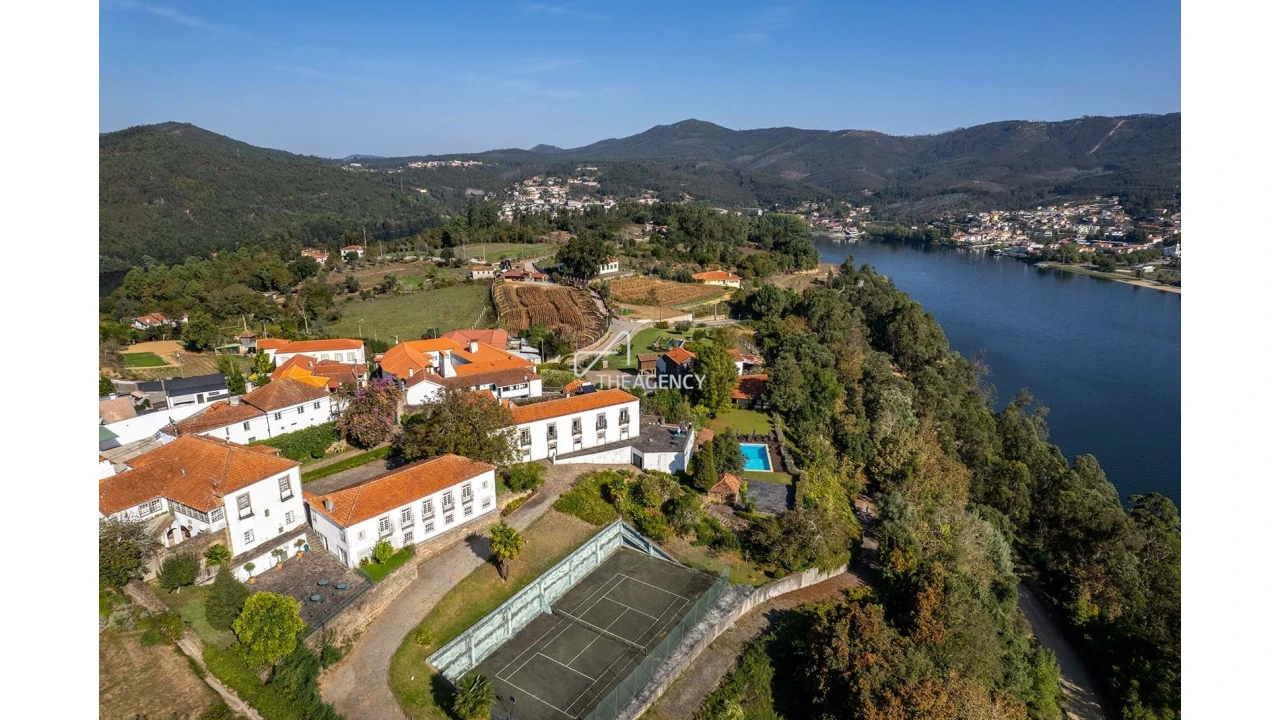 Quinta T9 para Venda em Melres e Medas Foto 3