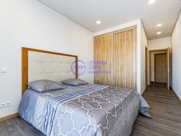 Apartamento T2 para Venda em Albufeira e Olhos de Água