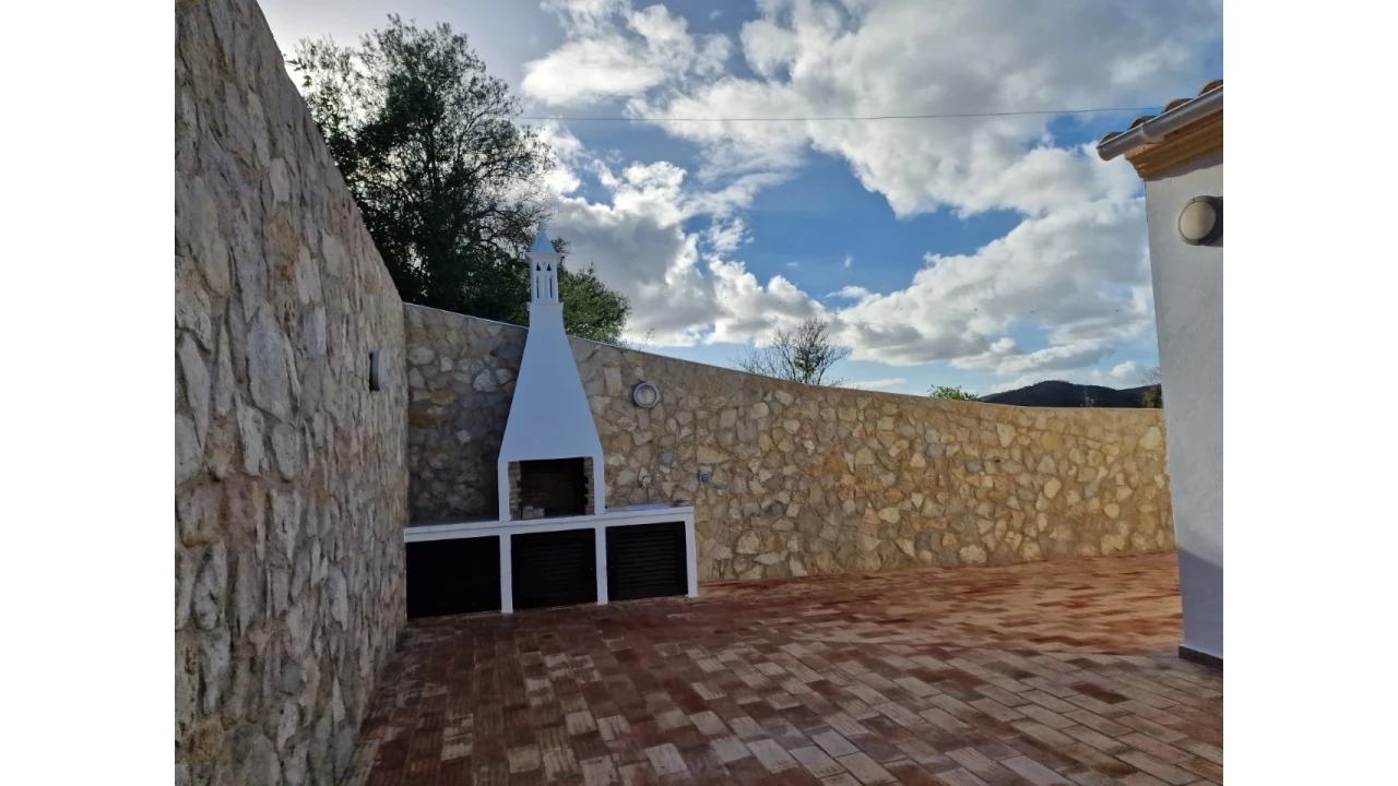 Moradia T3 para Venda em Santa Catarina da Fonte do Bispo Foto 18