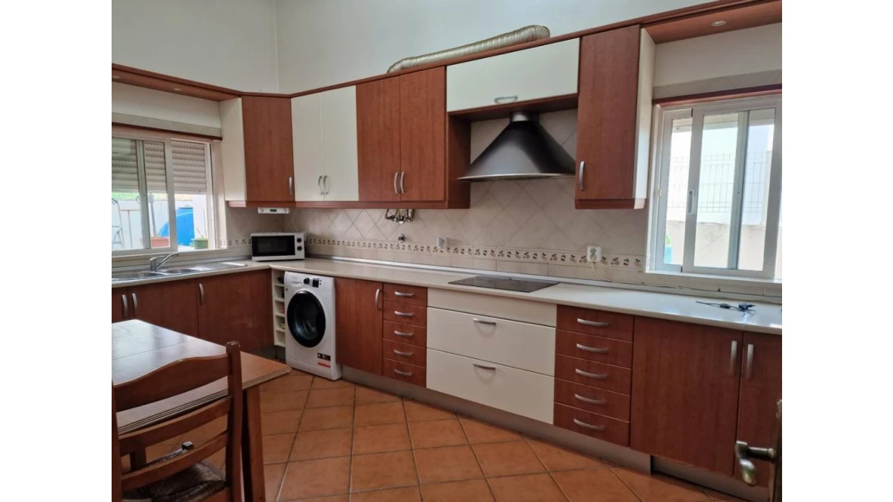 Moradia T4 para Venda em Tavira (Santa Maria e Santiago) Foto 4