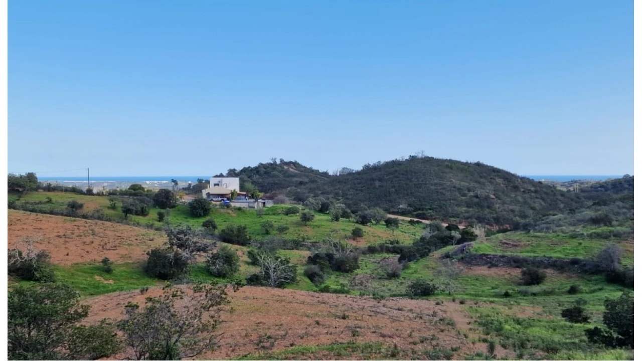 Quinta T2 para Venda em Santa Catarina da Fonte do Bispo Foto 22