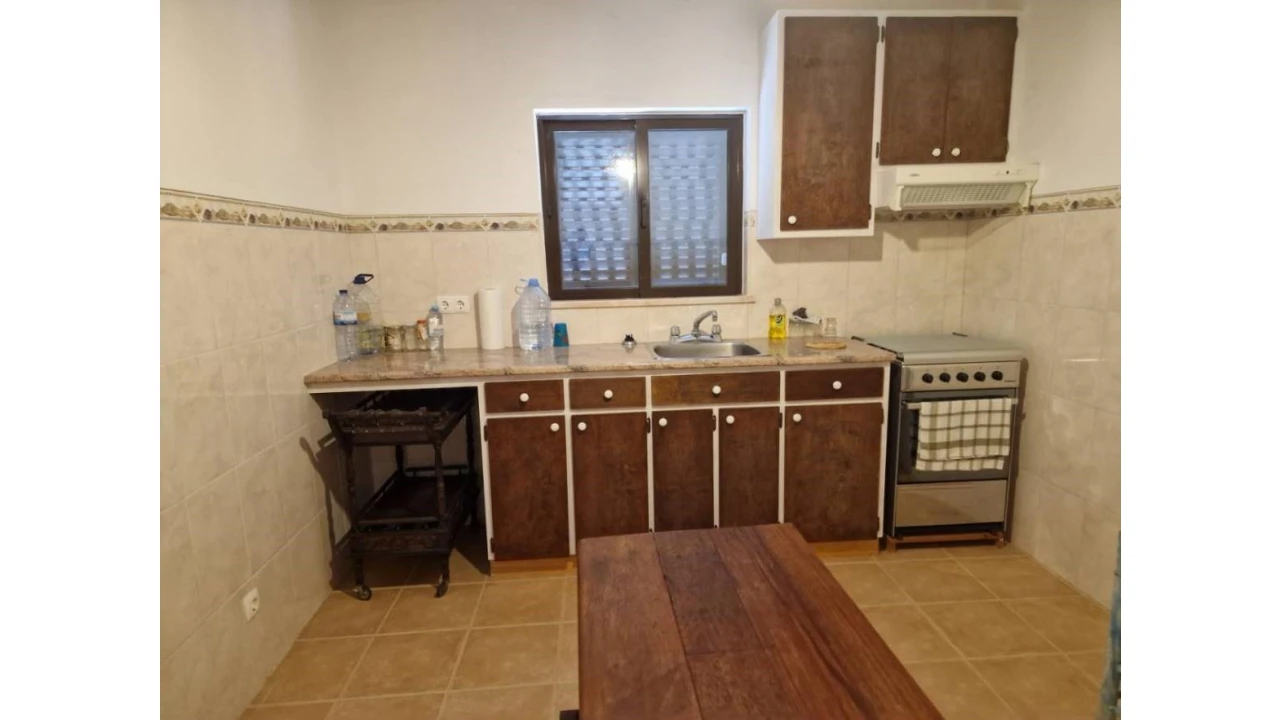 Quinta T2 para Venda em Santa Catarina da Fonte do Bispo Foto 4