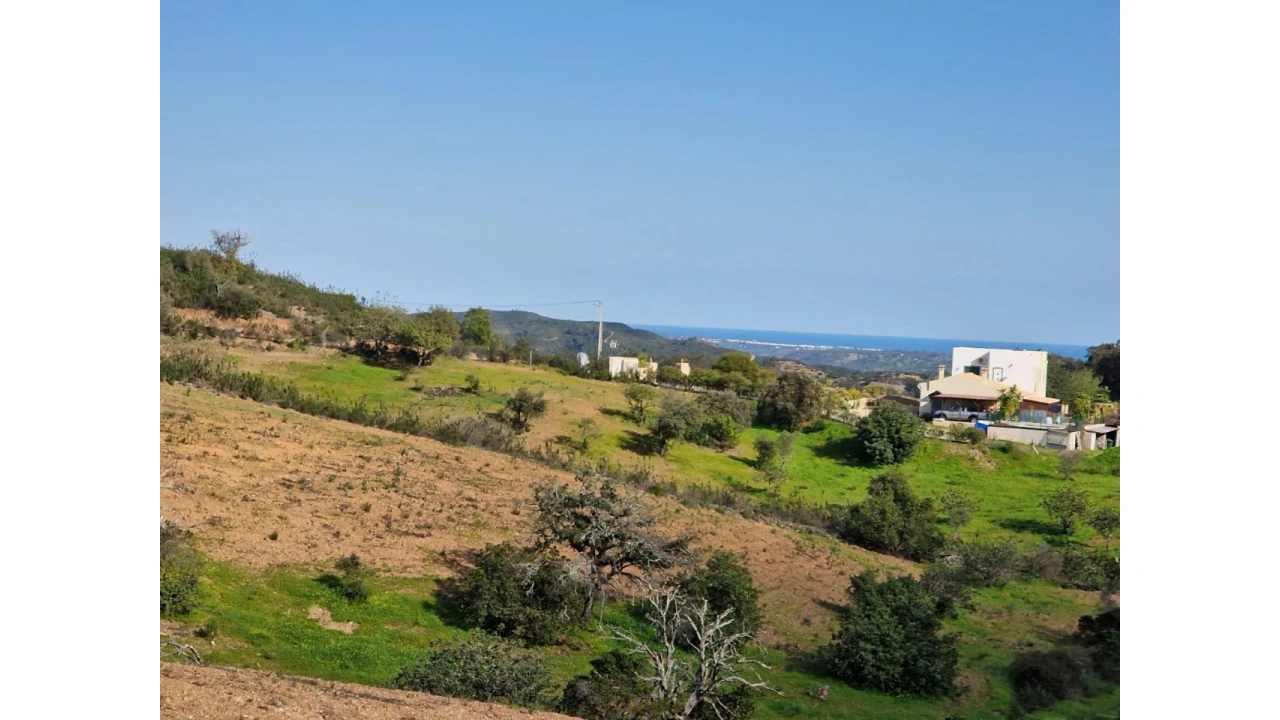 Quinta T2 para Venda em Santa Catarina da Fonte do Bispo Foto 21