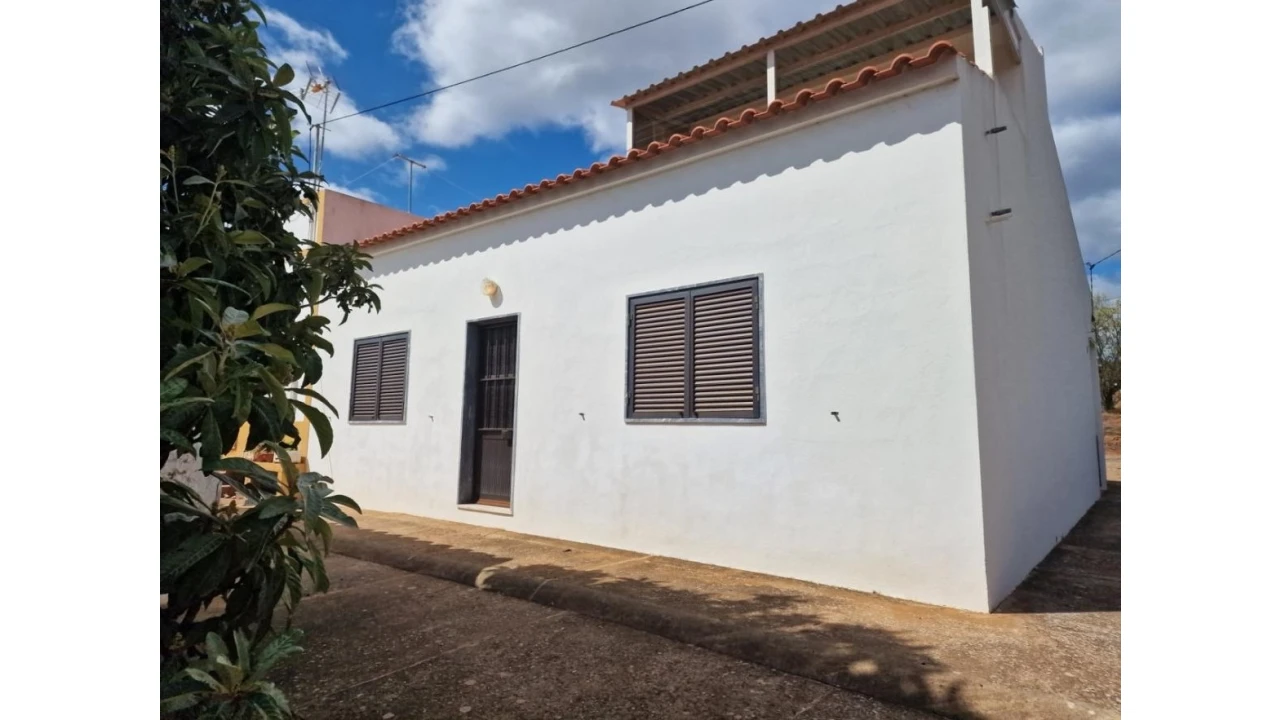 Quinta T1 para Venda em Santa Catarina da Fonte do Bispo Foto 11