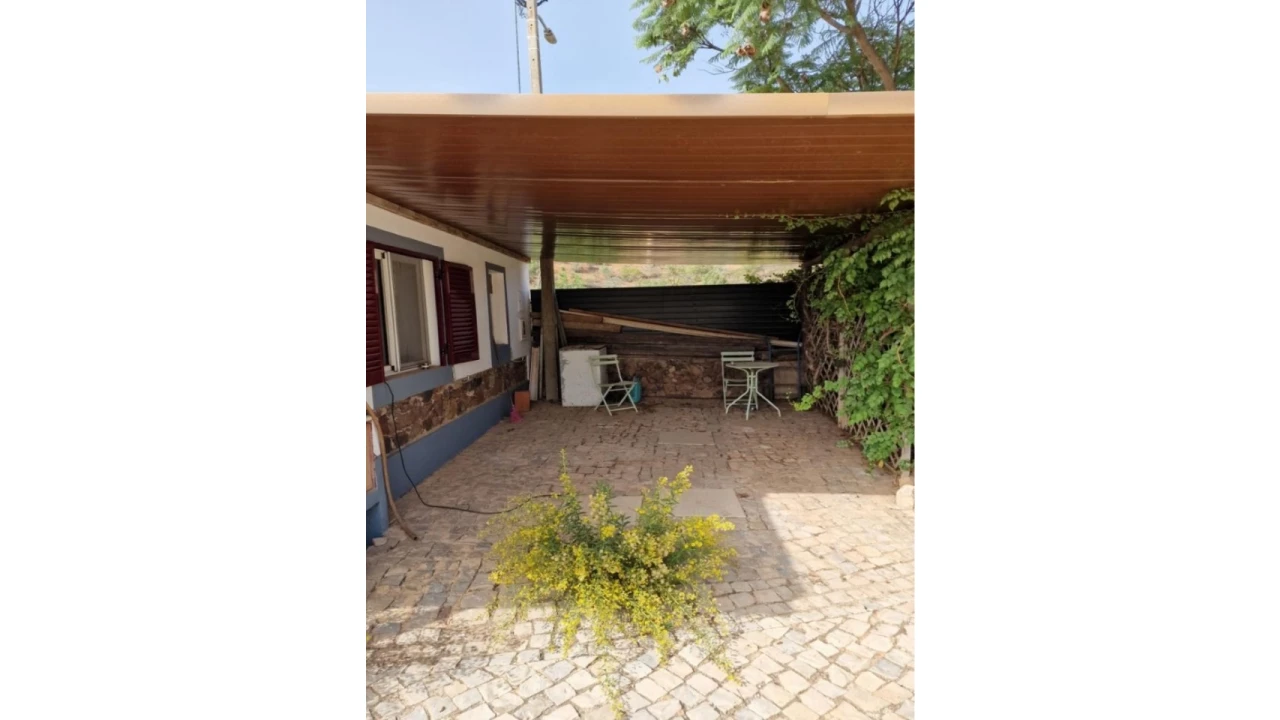 Moradia T3 para Venda em Santa Catarina da Fonte do Bispo Foto 28