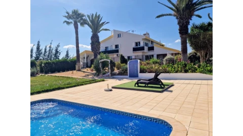 Moradia T11 para Venda em Tavira (Santa Maria e Santiago)