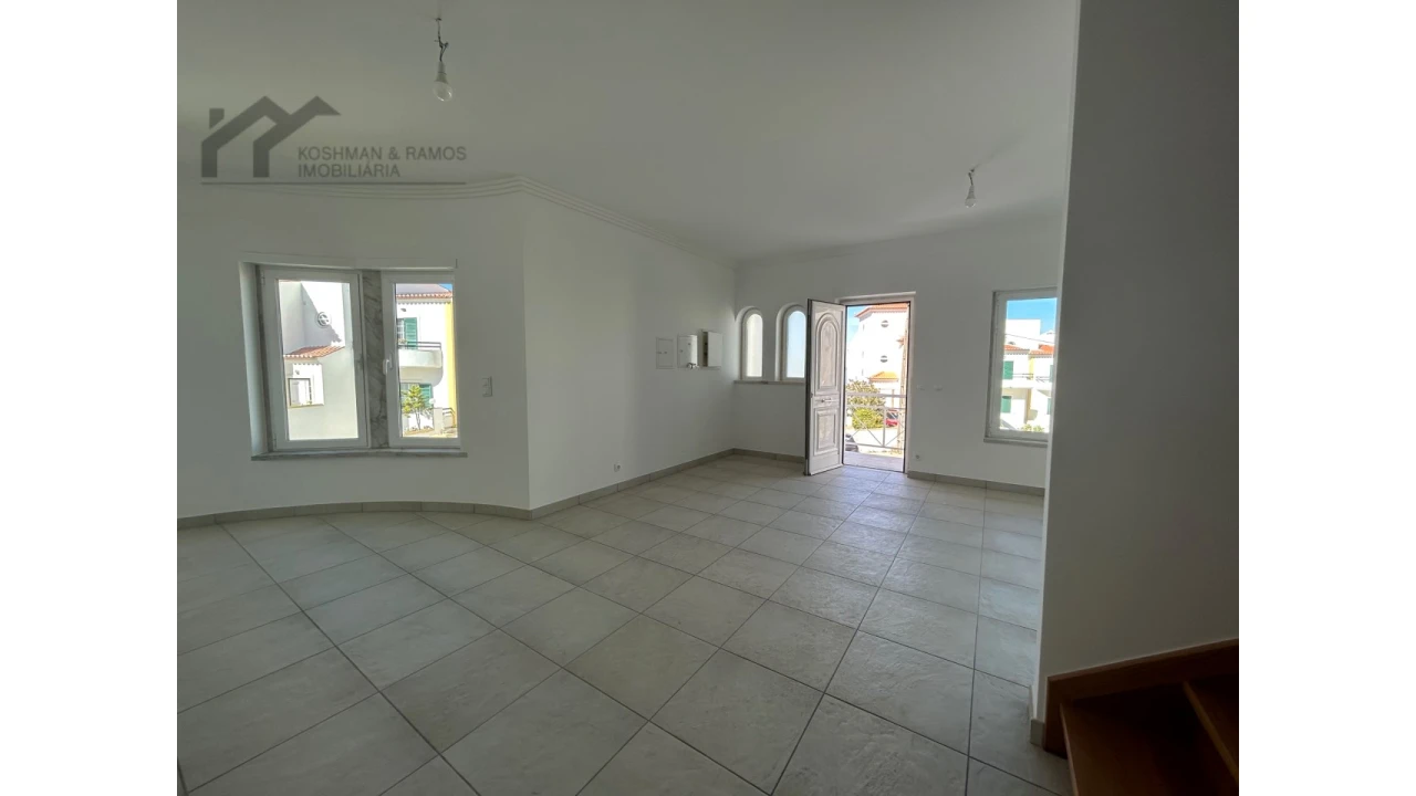 Moradia T3 para Venda em Ericeira Foto 45