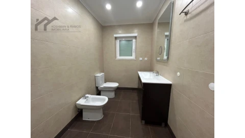 Moradia T3 para Venda em Ericeira