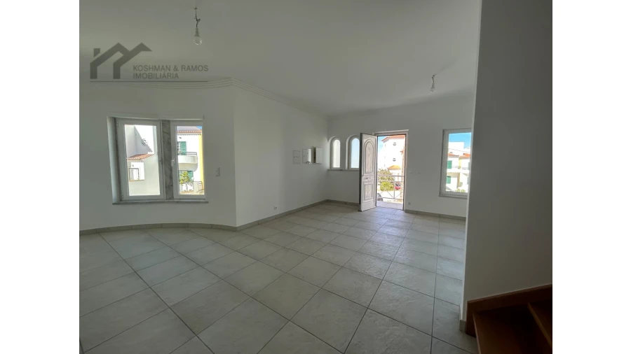 Moradia T3 para Venda em Ericeira Foto 45
