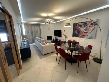Moradia T3 para Venda em Quarteira