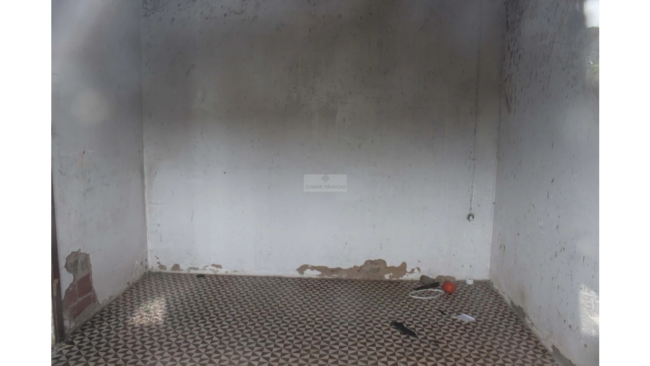 Quinta T2 para Venda em Mexilhoeira Grande Foto 13