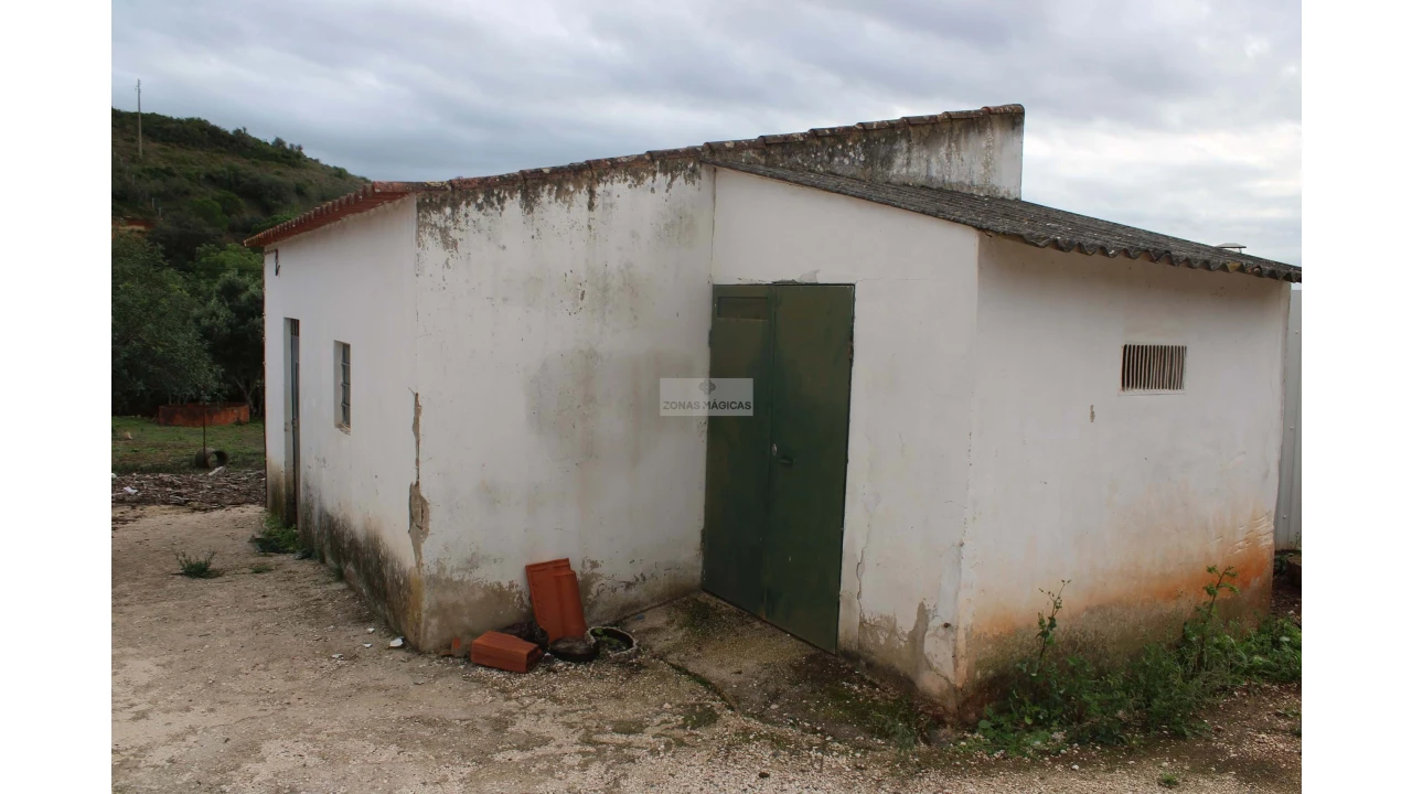 Quinta T2 para Venda em Mexilhoeira Grande Foto 24