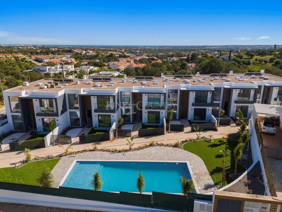 Apartamento T4 para Venda em Boliqueime Foto 4