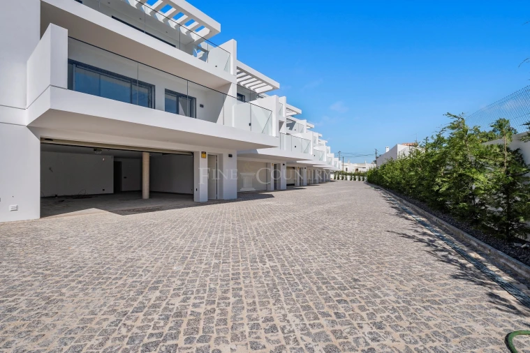 Apartamento T4 para Venda em Boliqueime Foto 38