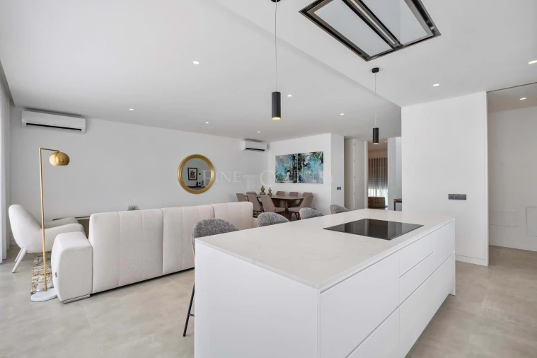 Apartamento T4 para Venda em Boliqueime Foto 13