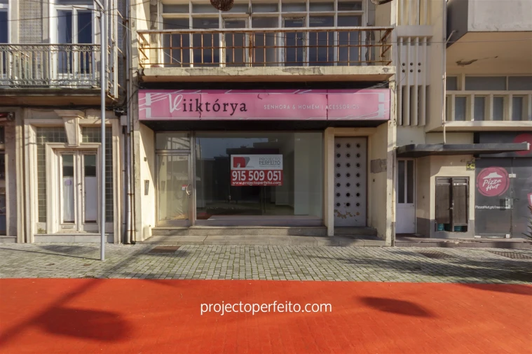 Loja para Arrendamento em Espinho Foto 13