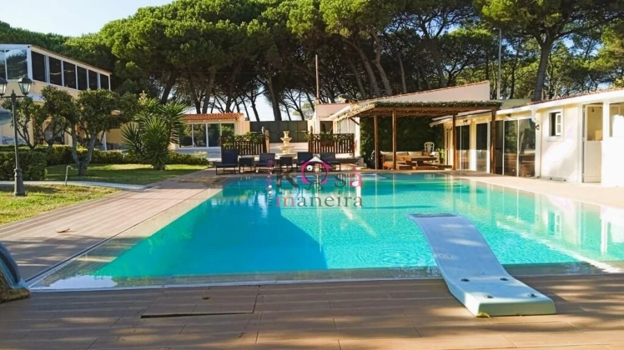 Quinta T3 para Venda em Santa Maria e São Miguel, São Martinho, São Pedro Penaferrim Foto 9