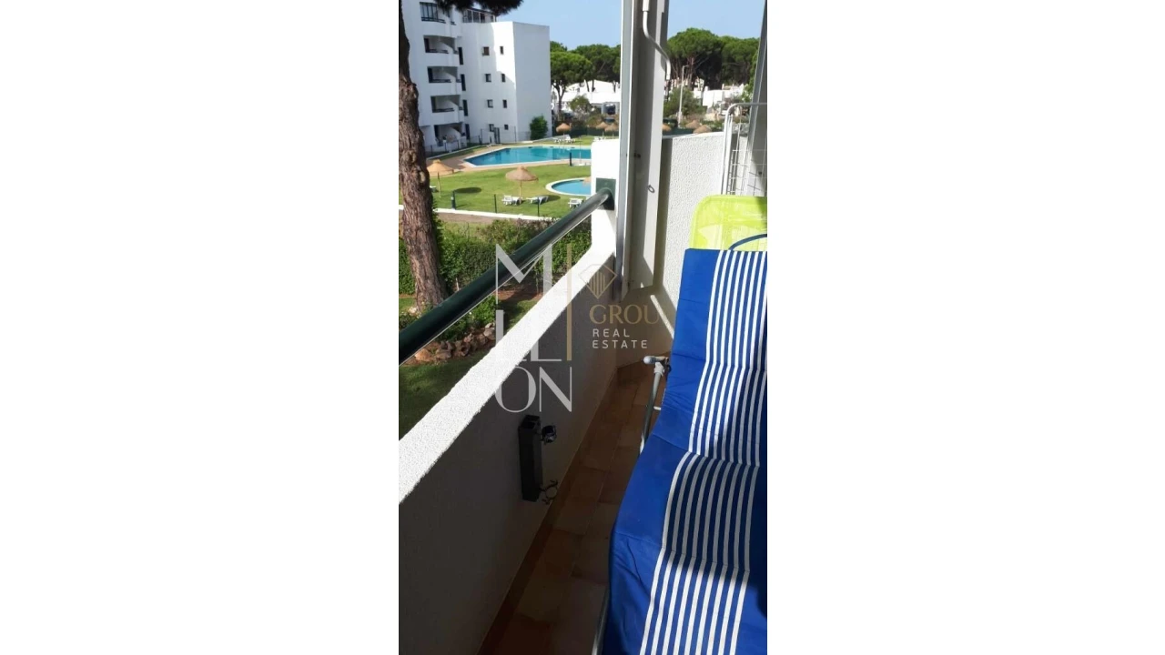 Apartamento para Venda em Quarteira Foto 15