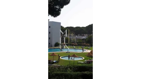 Apartamento para Venda em Quarteira