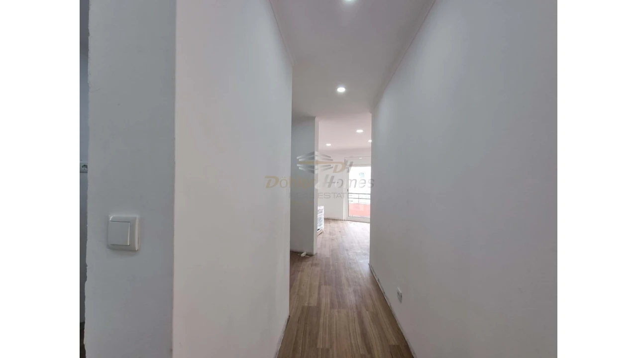 Apartamento T2 para Venda em Odivelas Foto 3