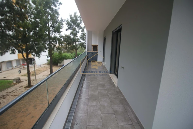 Apartamento T4 para Venda em Portimão Foto 4