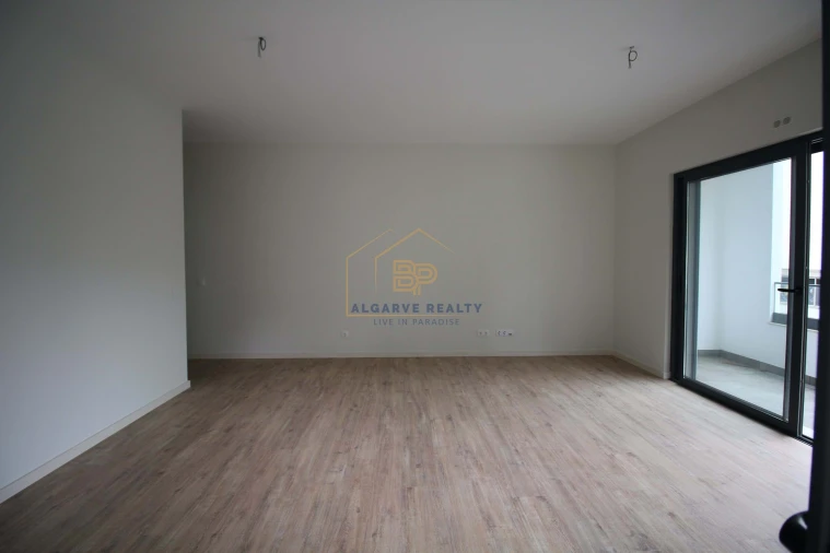 Apartamento T4 para Venda em Portimão Foto 19