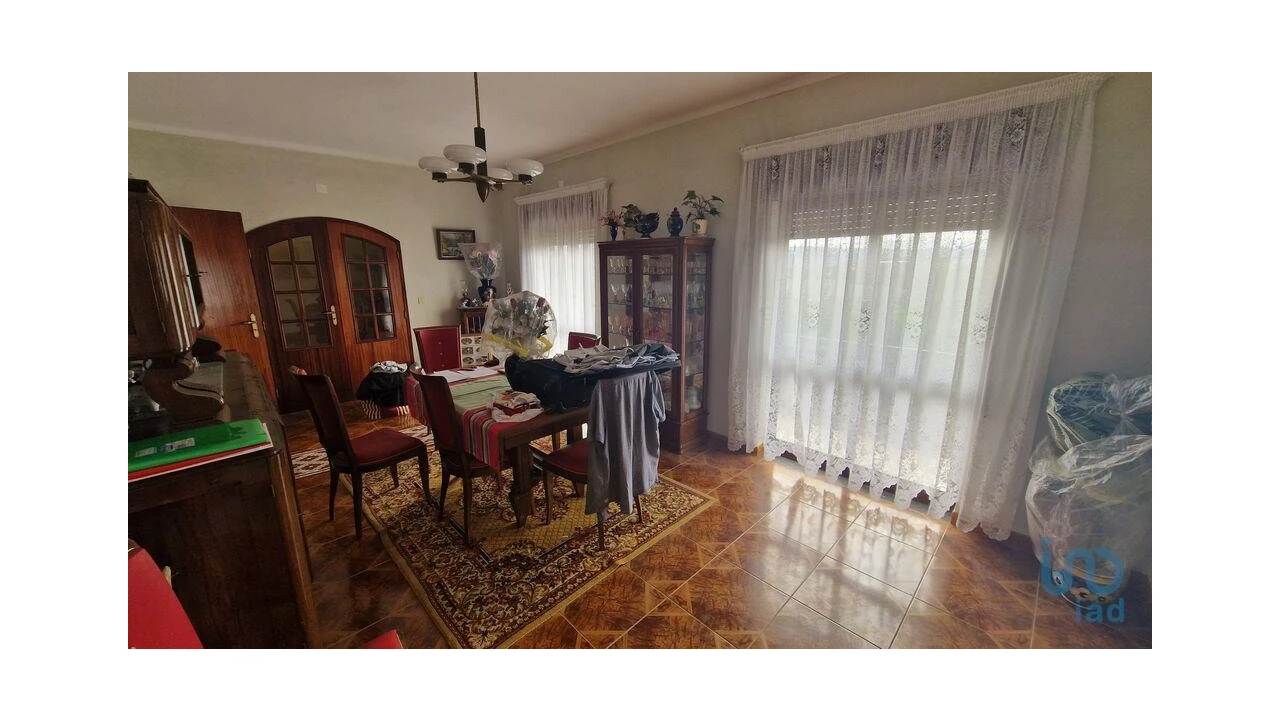 Moradia T3 para Venda em Cepões, Meijinhos e Melcões Foto 13