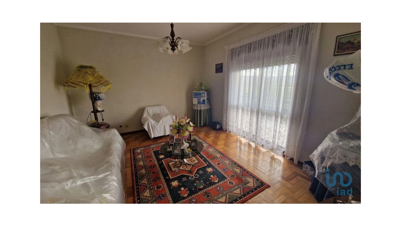 Moradia T3 para Venda em Cepões, Meijinhos e Melcões Foto 8