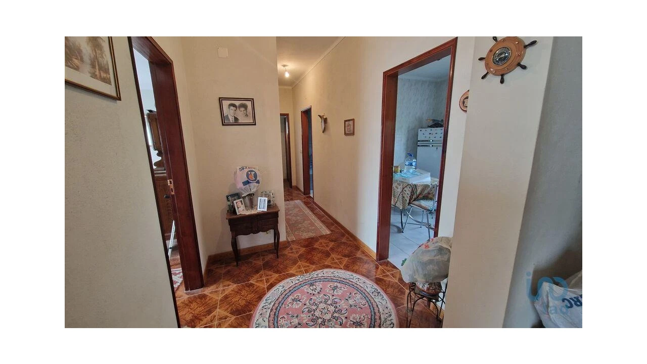 Moradia T3 para Venda em Cepões, Meijinhos e Melcões Foto 10