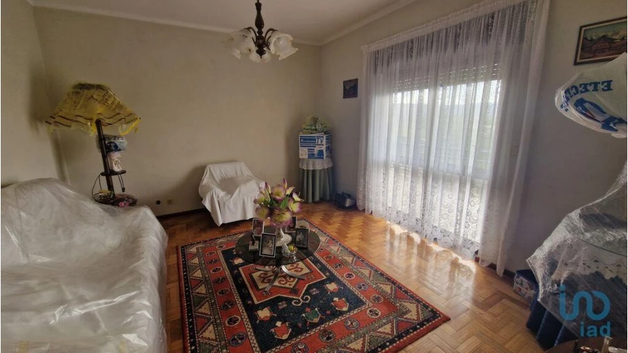 Moradia T3 para Venda em Cepões, Meijinhos e Melcões Foto 8