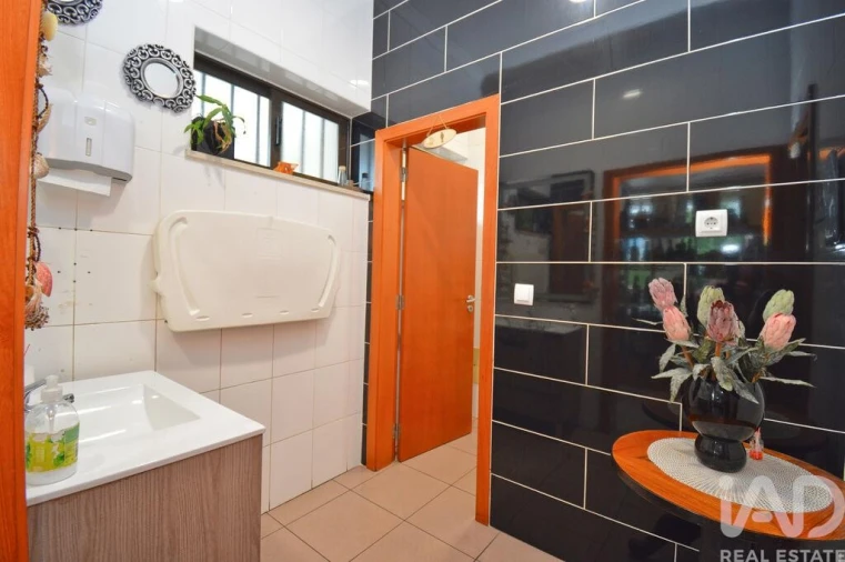 Negócio para Venda em Miranda do Corvo Foto 20