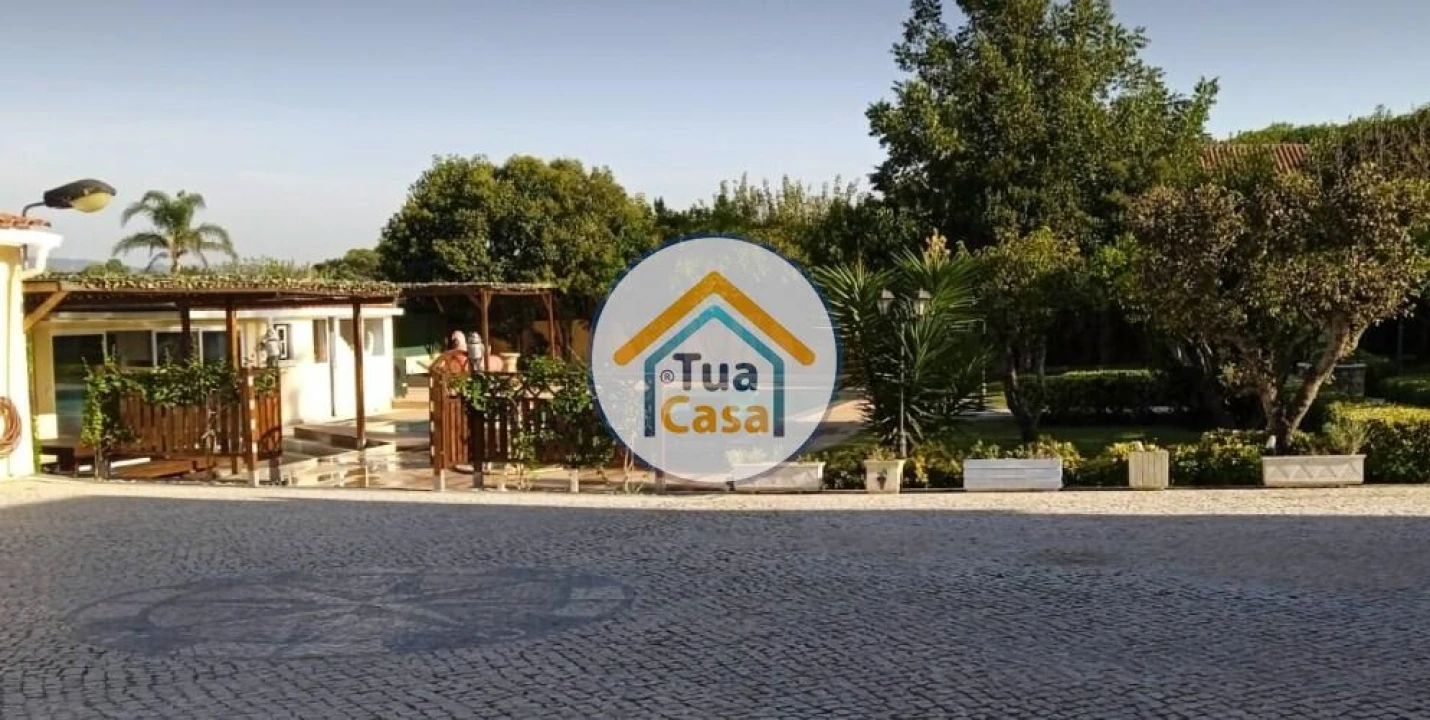 Quinta T3 para Venda em Santa Maria e São Miguel, São Martinho, São Pedro Penaferrim Foto 2