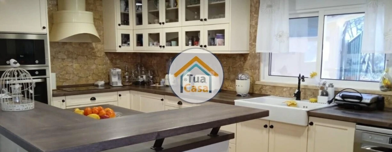 Quinta T3 para Venda em Santa Maria e São Miguel, São Martinho, São Pedro Penaferrim Foto 5