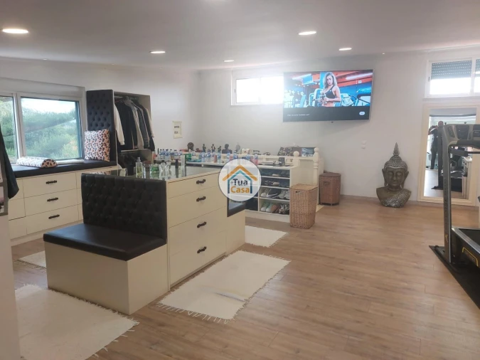 Quinta T3 para Venda em Santa Maria e São Miguel, São Martinho, São Pedro Penaferrim Foto 23