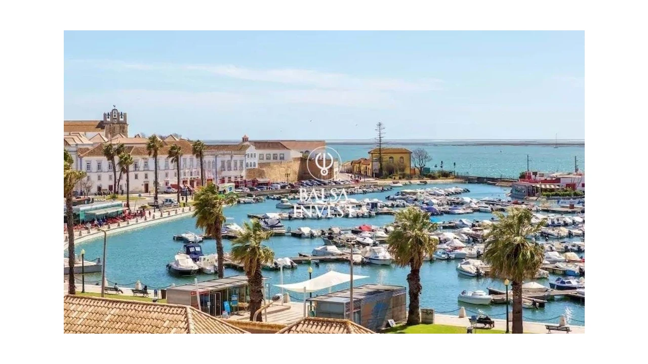 Apartamento T2 para Venda em Faro (Sé e São Pedro) Foto 6