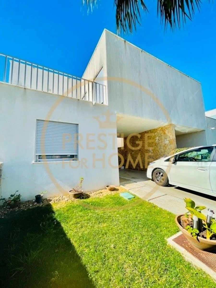 Moradia T3 para Venda em Albufeira e Olhos de Água Foto 37