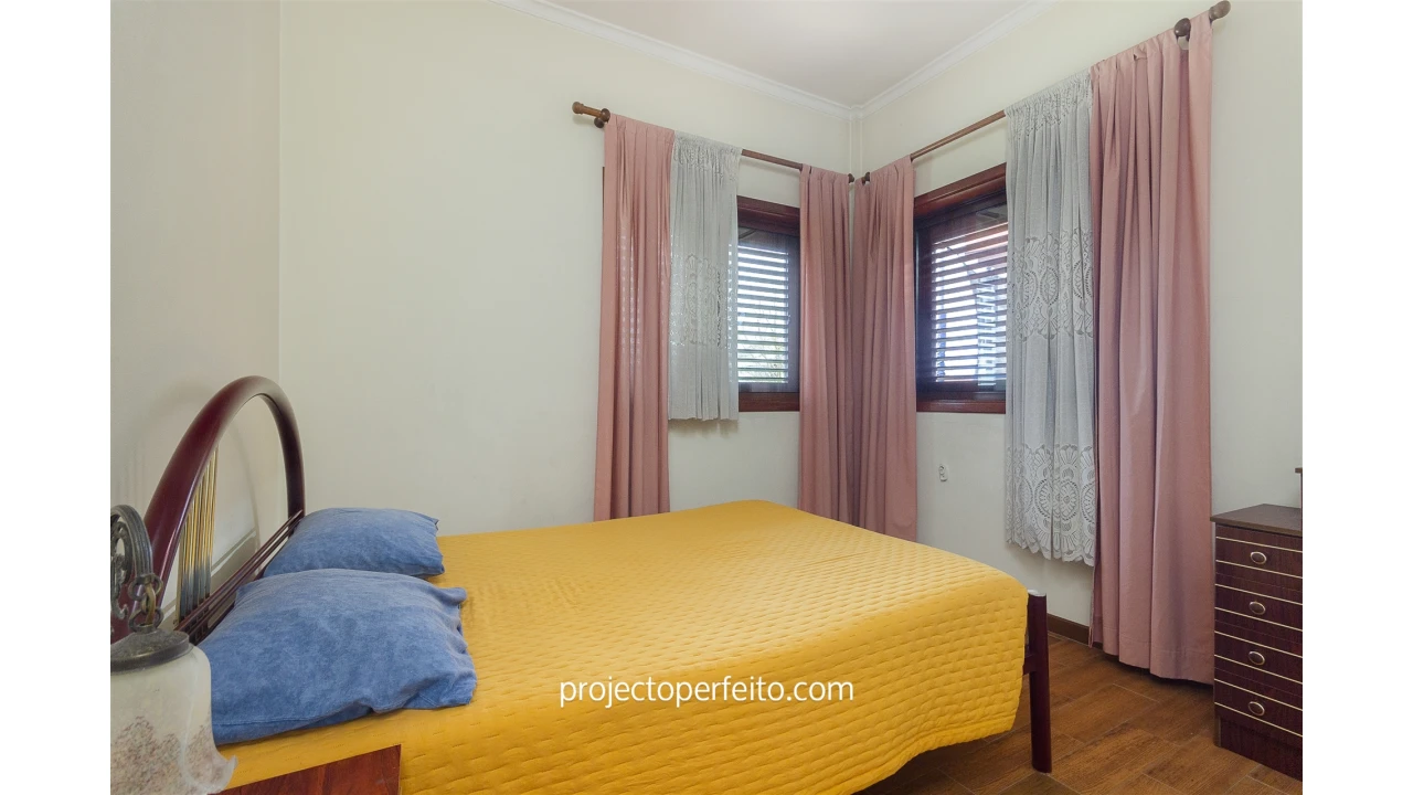 Moradia T5 para Venda em Esmoriz Foto 12