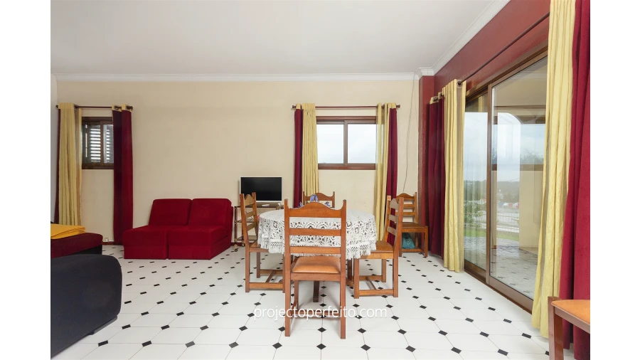 Moradia T5 para Venda em Esmoriz Foto 8