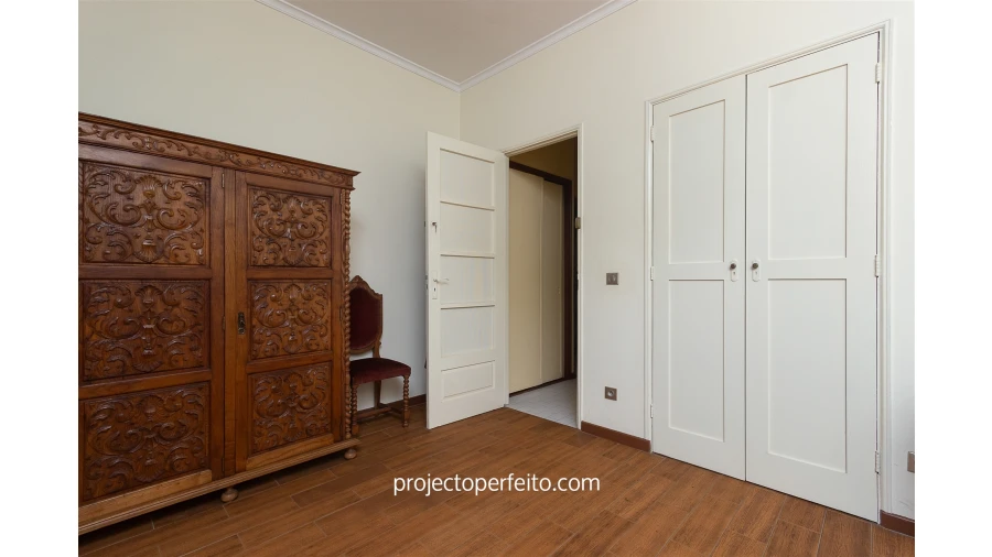 Moradia T5 para Venda em Esmoriz Foto 14