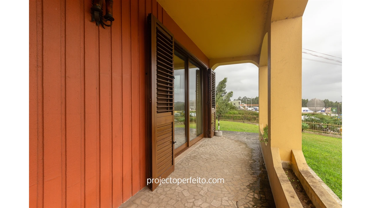 Moradia T5 para Venda em Esmoriz Foto 17