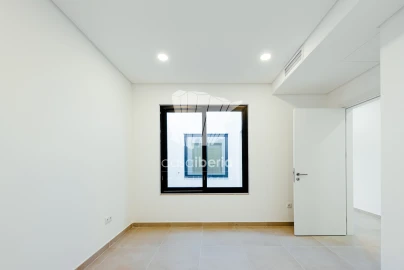 Apartamento T2 para Venda em Faro (Sé e São Pedro)