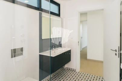 Apartamento T2 para Venda em Faro (Sé e São Pedro)