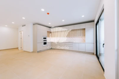 Apartamento T2 para Venda em Faro (Sé e São Pedro)