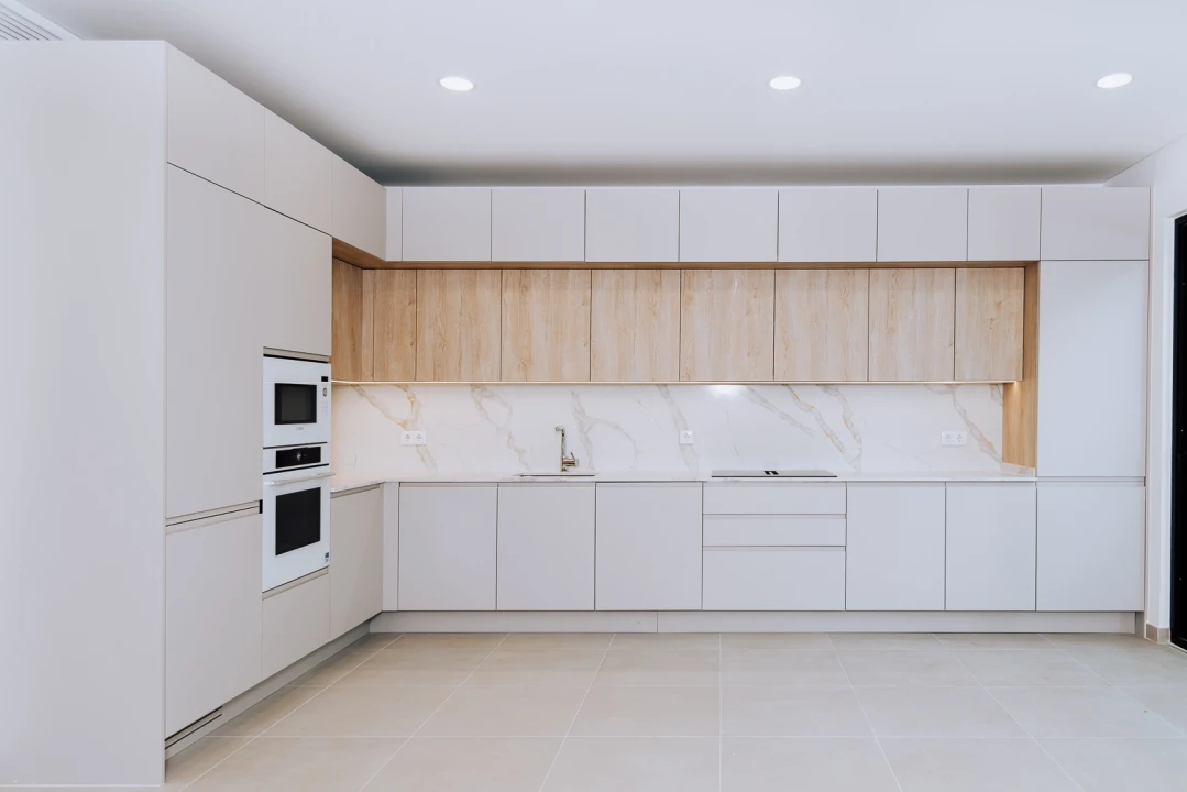 Apartamento T2 para Venda em Faro (Sé e São Pedro) Foto 6