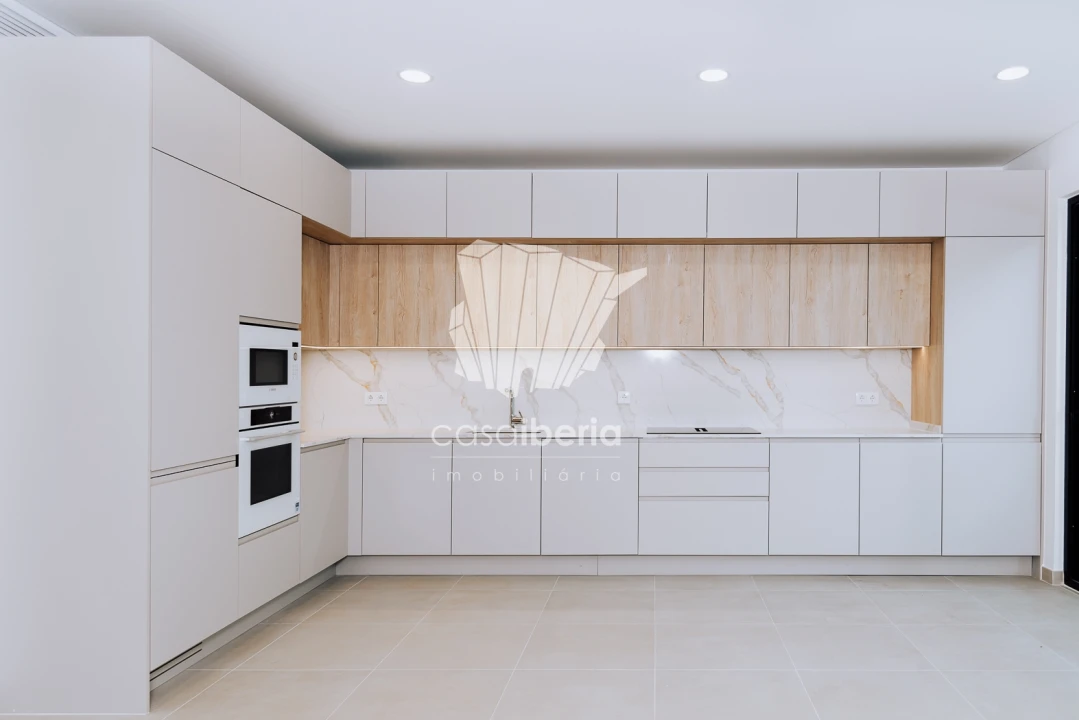 Apartamento T2 para Venda em Faro (Sé e São Pedro) Foto 61