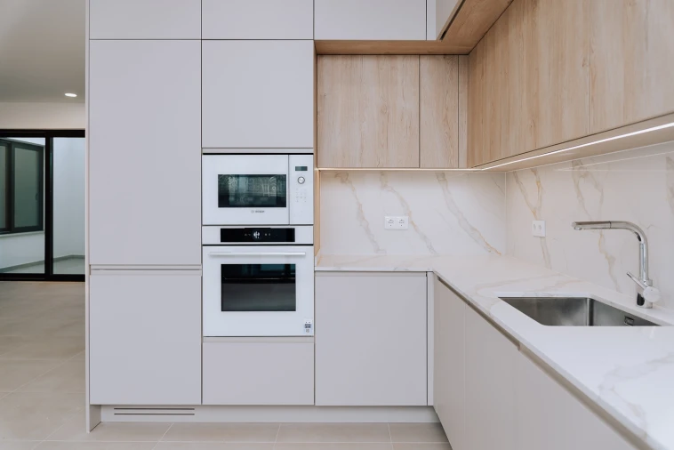 Apartamento T2 para Venda em Faro (Sé e São Pedro) Foto 13