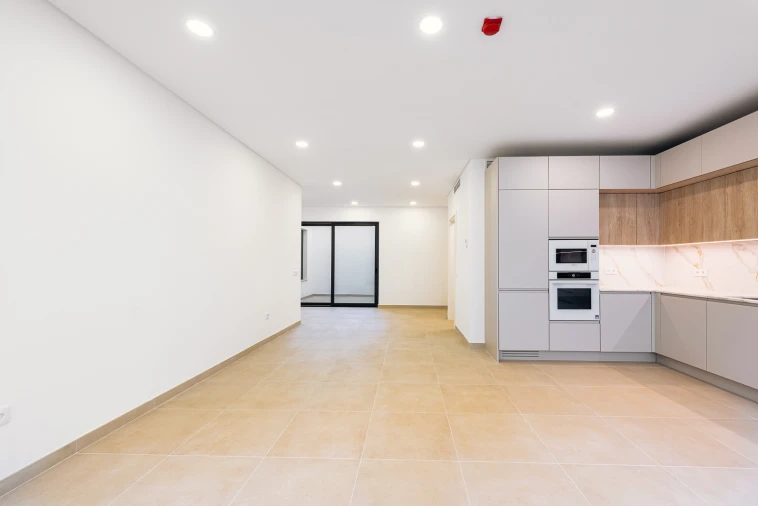 Apartamento T2 para Venda em Faro (Sé e São Pedro) Foto 33