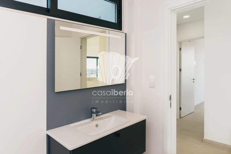 Apartamento T2 para Venda em Faro (Sé e São Pedro) Foto 80